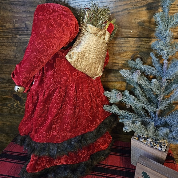 Standing Santa - Picture 7 of 7